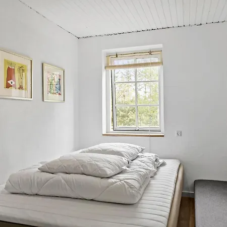 3 Bedroom Ocean Front In Nyaraló *